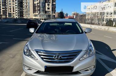 Hyundai Sonata LPi 2012