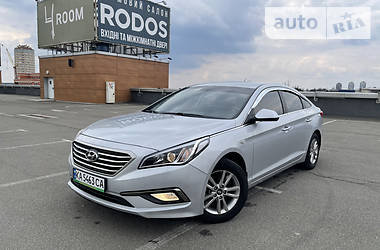 Hyundai Sonata  2017