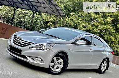 Hyundai Sonata  2014