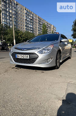 Hyundai Sonata limited  2013