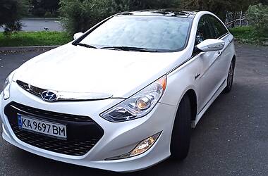 Hyundai Sonata Limited 2013