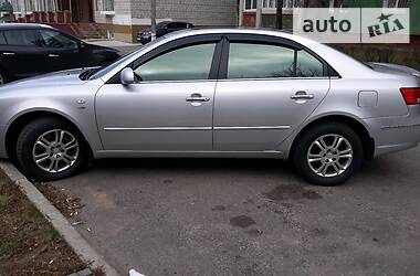 Hyundai Sonata nf 2008