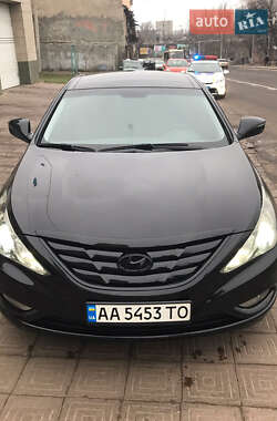 Hyundai Sonata YF 2010