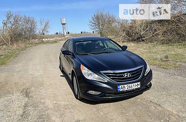 Hyundai Sonata  2012