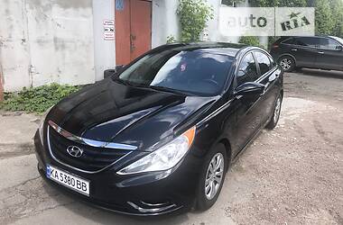 Hyundai Sonata  2012