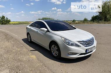 Hyundai Sonata  2010