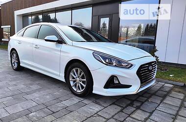 Hyundai Sonata  2017