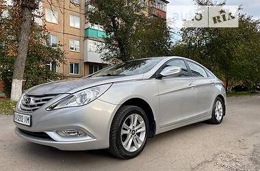 Hyundai Sonata  2011