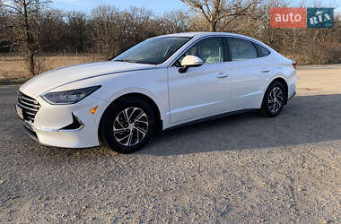 Hyundai Sonata  2021