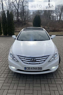 Hyundai Sonata  2012