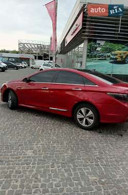 Hyundai Sonata  2011