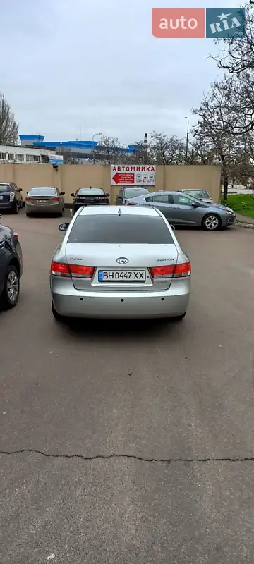 Hyundai Sonata