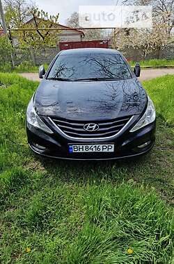 Hyundai Sonata  2010