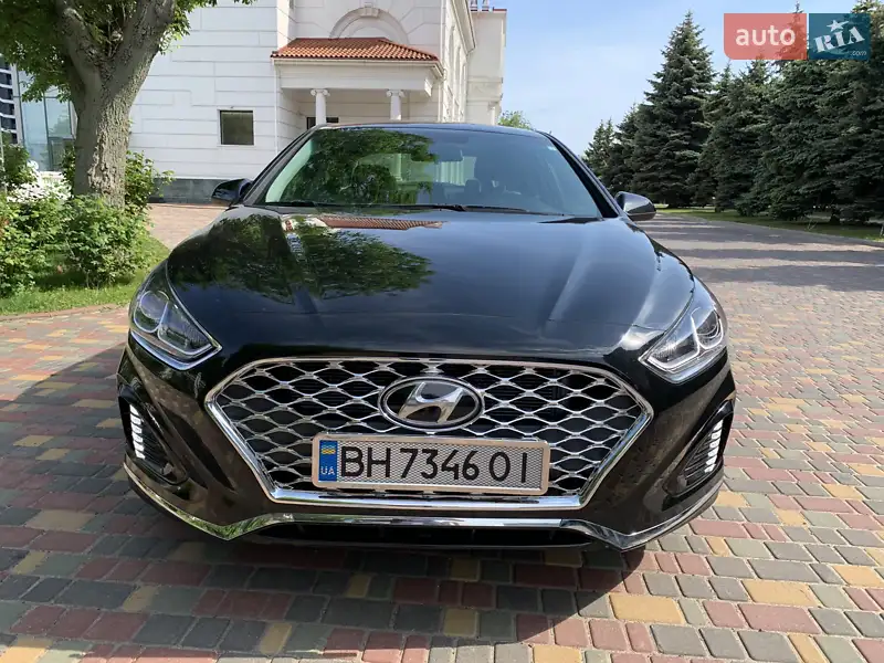 Hyundai Sonata