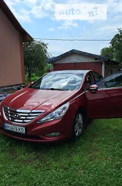 Hyundai Sonata  2010