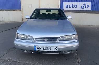 Hyundai Sonata  1992