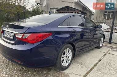 Hyundai Sonata  2011