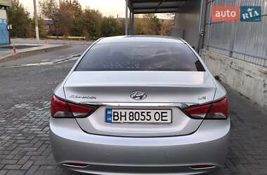 Hyundai Sonata 2013