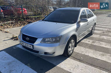 Hyundai Sonata  2007