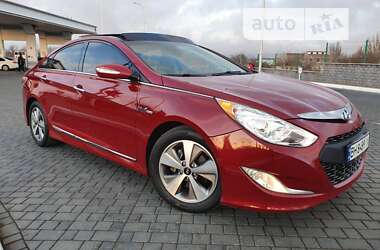 Hyundai Sonata  2012