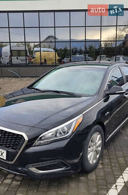 Hyundai Sonata  2017