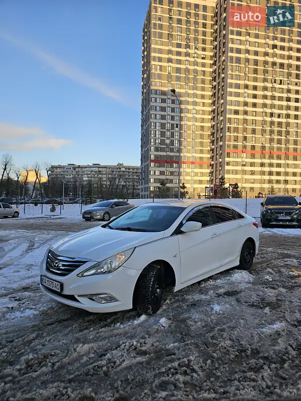 Hyundai Sonata