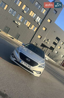 Hyundai Sonata  2014