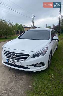 Hyundai Sonata  2014