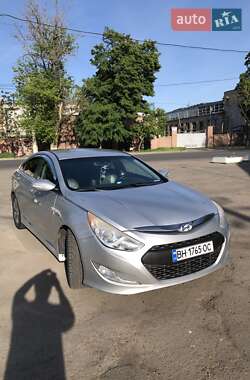 Hyundai Sonata 2013