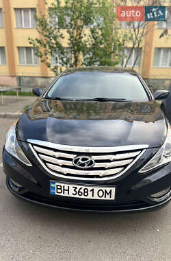 Hyundai Sonata  2011