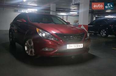 Hyundai Sonata  2012