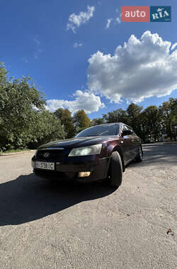 Hyundai Sonata  2005