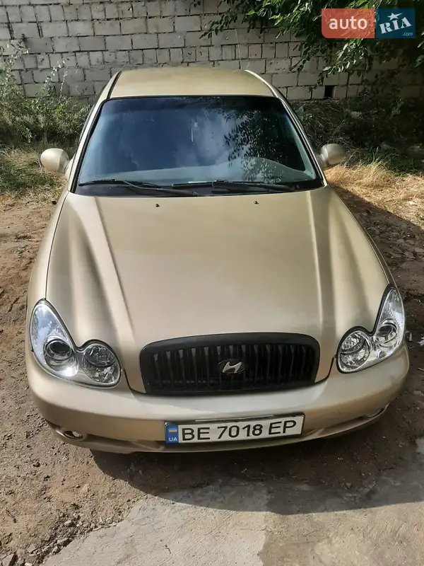 Hyundai Sonata 2004