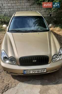 Hyundai Sonata  2004