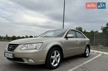 Hyundai Sonata  2008