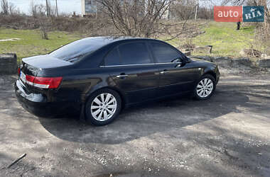 Hyundai Sonata  2005