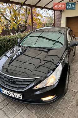 Hyundai Sonata  2011
