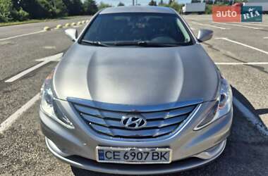 Hyundai Sonata  2012