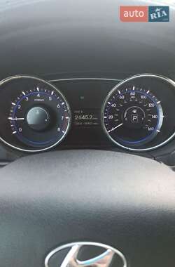 Hyundai Sonata  2010