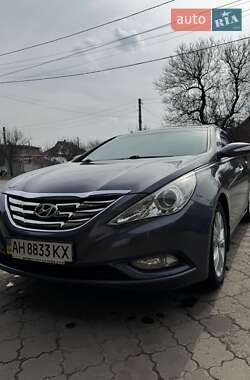 Hyundai Sonata 2010