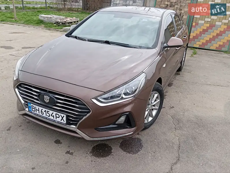 Hyundai Sonata