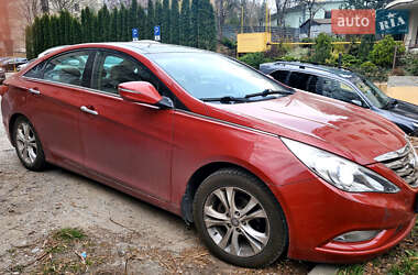 Hyundai Sonata  2012