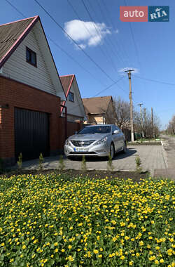 Hyundai Sonata  2010