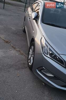 Hyundai Sonata  2014