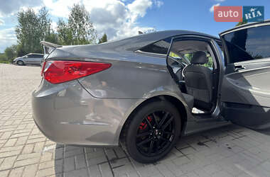 Hyundai Sonata  2013