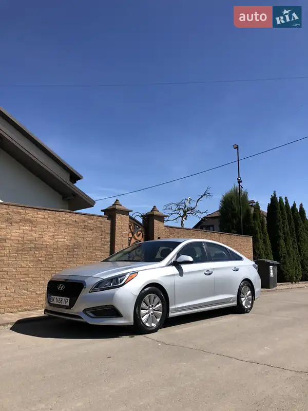 Hyundai Sonata