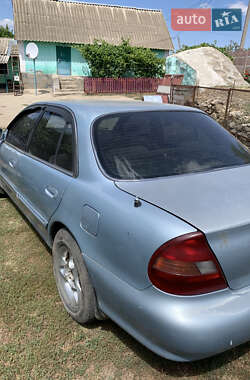 Hyundai Sonata  1997