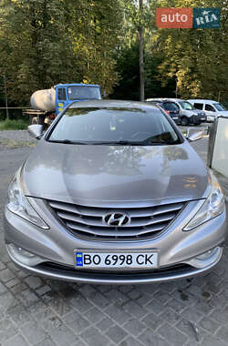 Hyundai Sonata 2011