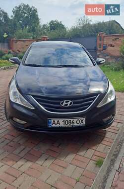 Hyundai Sonata  2010