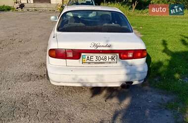 Hyundai Sonata  1996